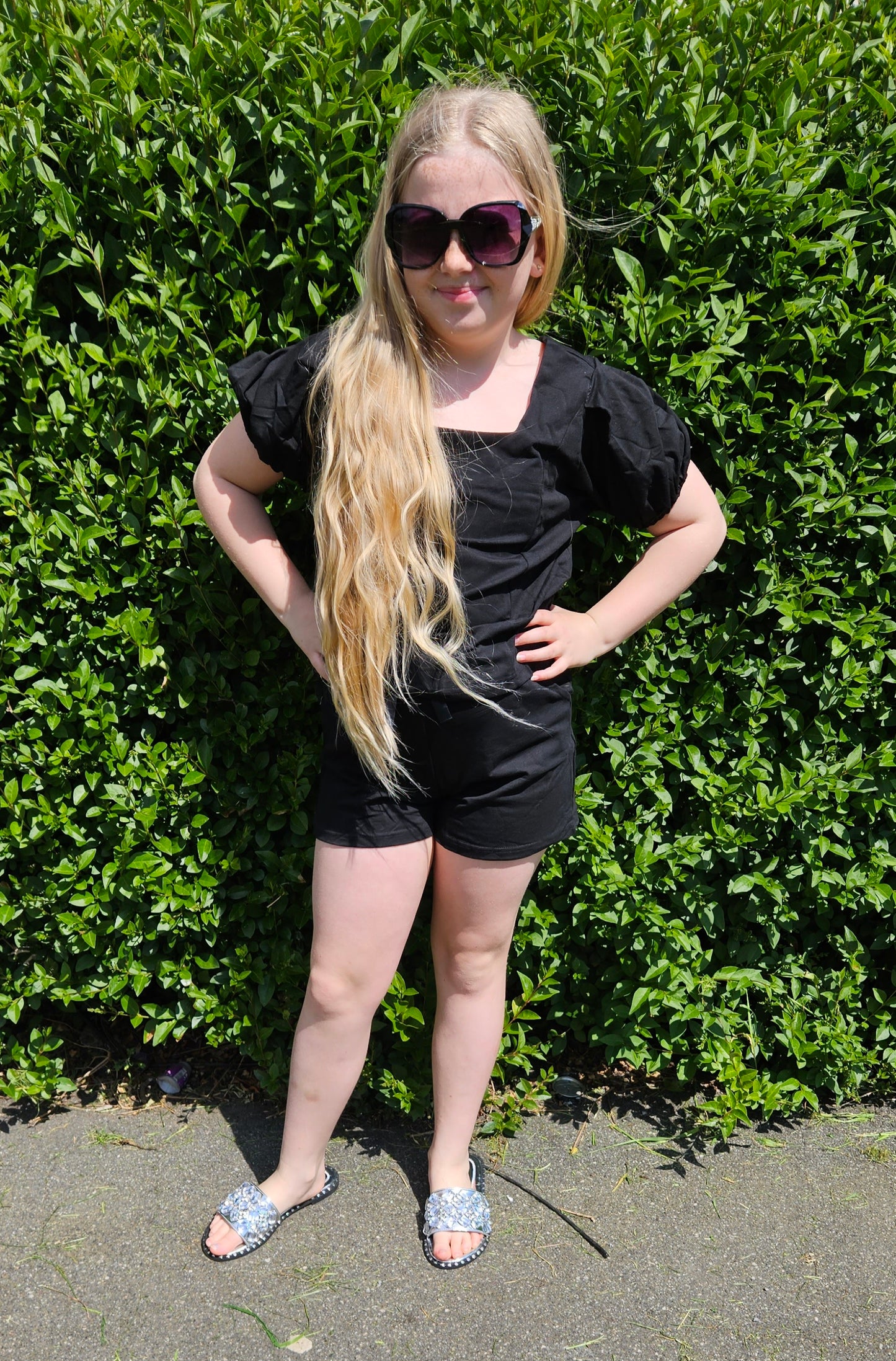 black puffed short short set